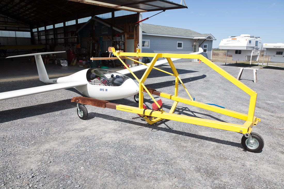 Putting glider into shuttle