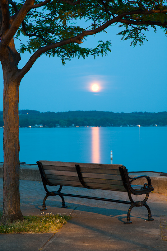 Moonrise at The Pier